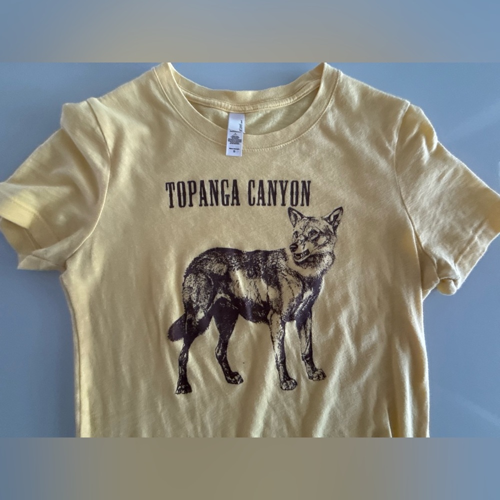 Y Que Trading Post Topanga Canyon Yellow Cotton T Shirt - Size Small - 2 Stains - Picture 2 of 5